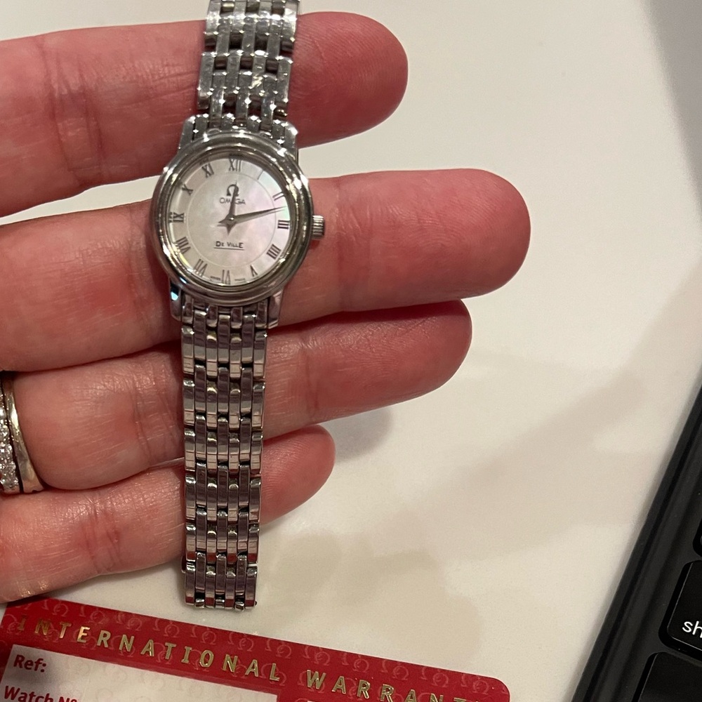 Omega De Ville mother of pearl women’s watch